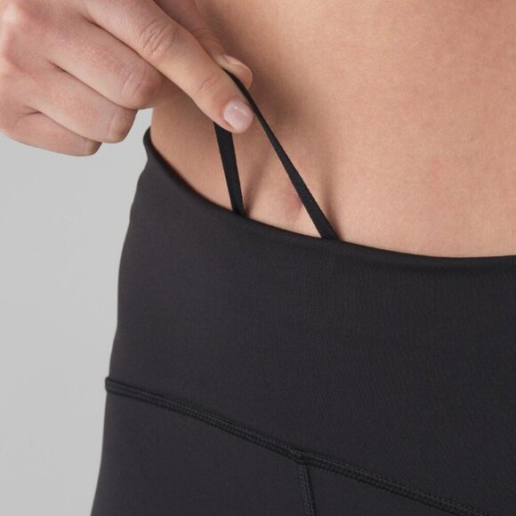Lululemon Train Times 7/8 Pant *25" Black Size 4 - Picture 4 of 10